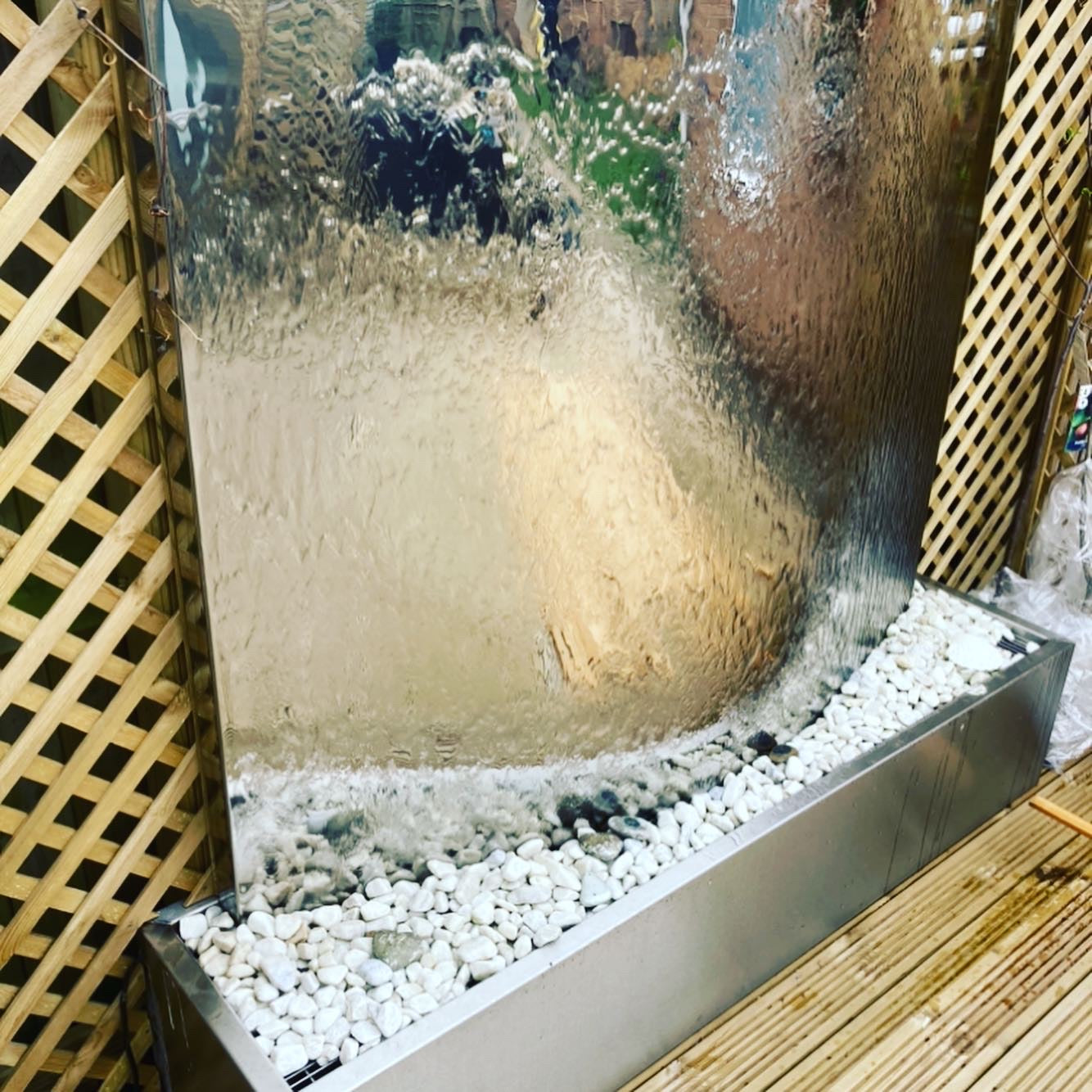 Stainless Steel Curved Water Feature