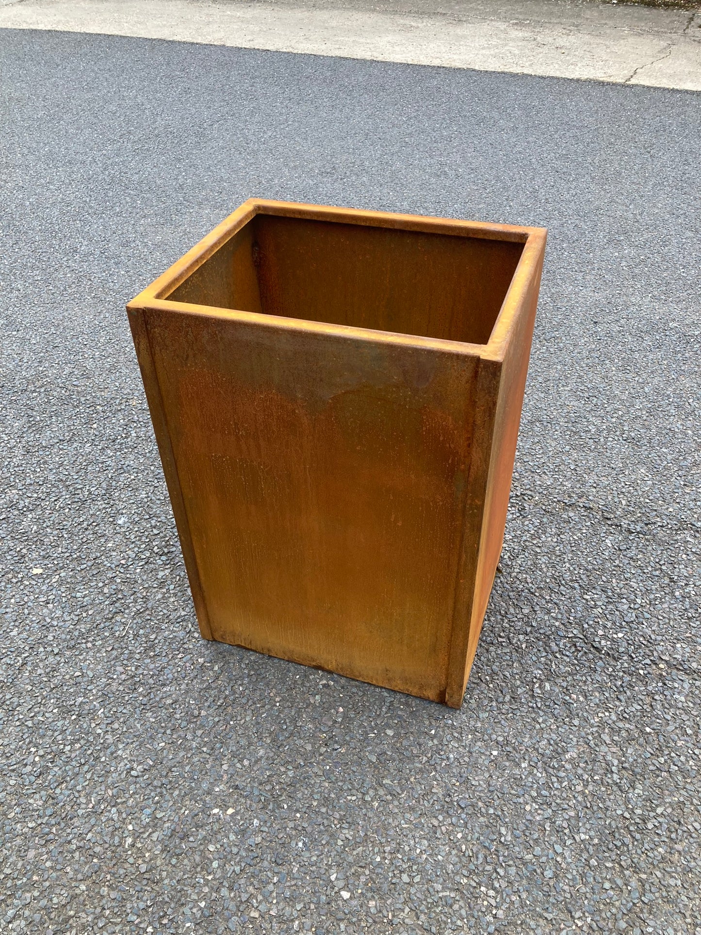 Weathered Steel Garden Cube Planters