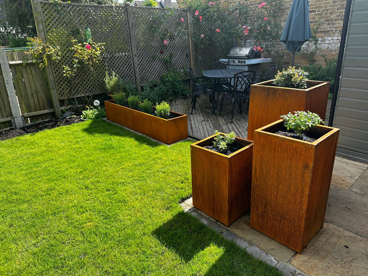 Weathered Steel Garden Cube Planters
