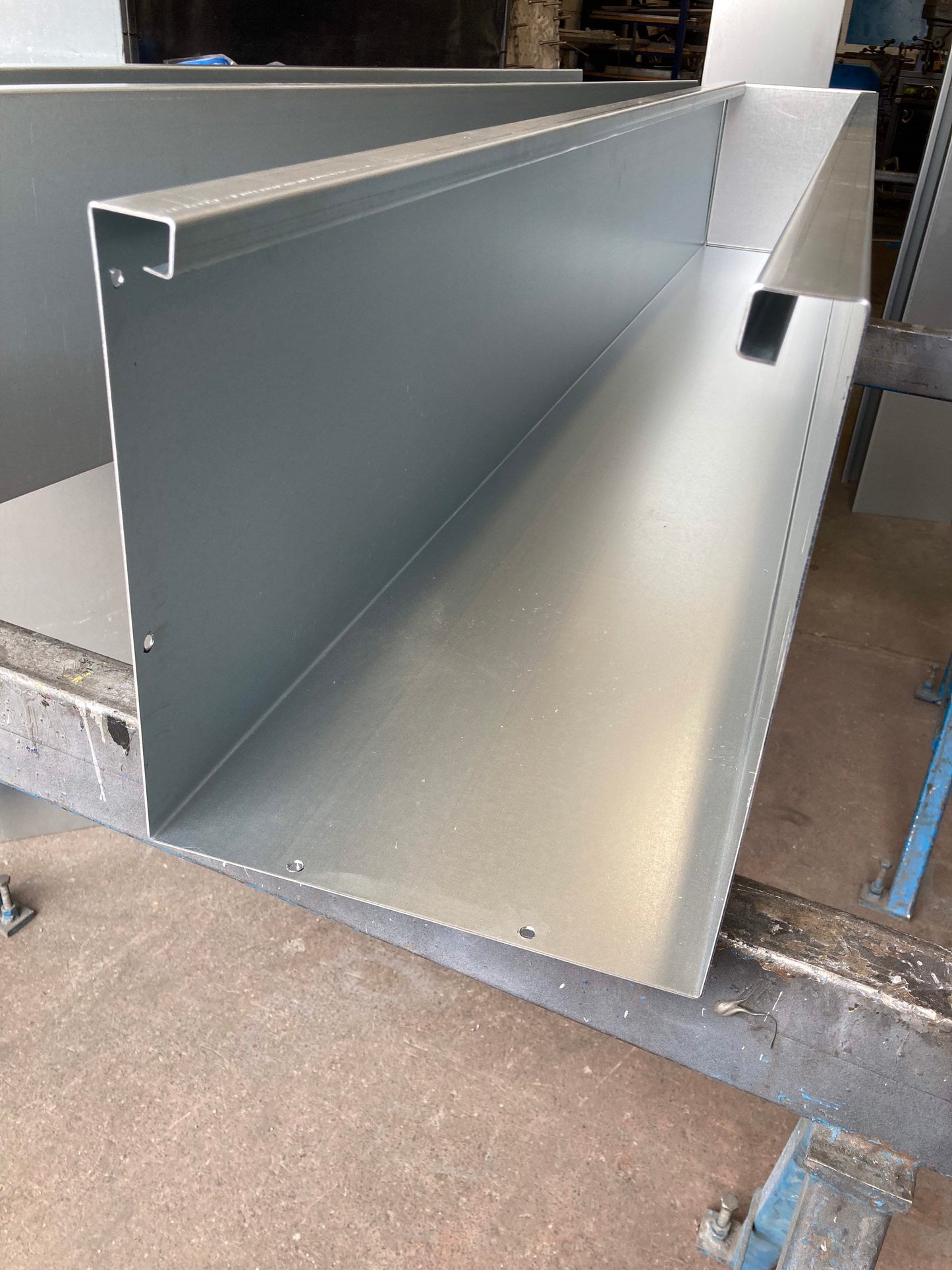 Galvanised Planter Trough with no legs - Garden Planter - Flower Container - Various Sizes