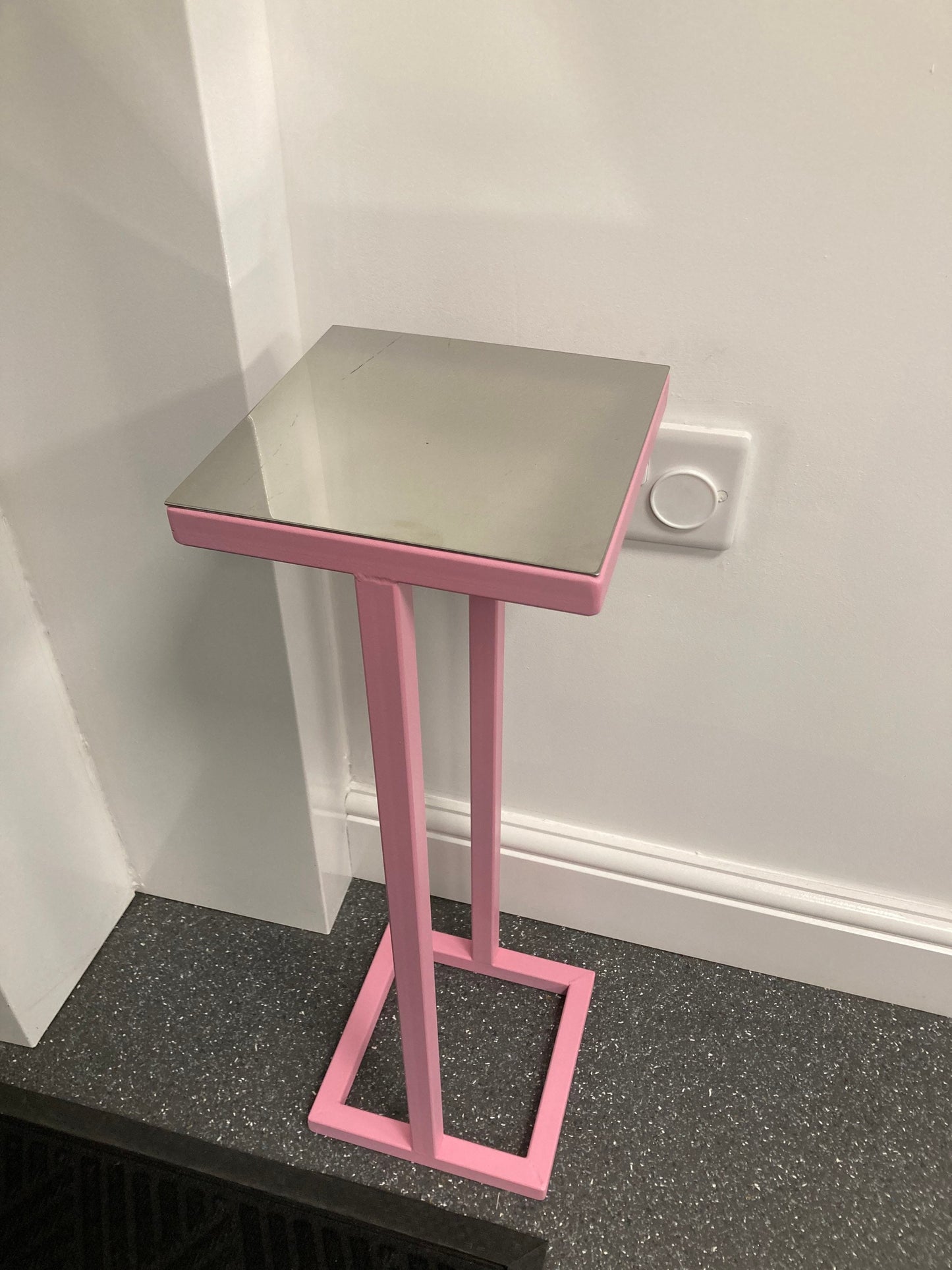Small Light/Plant/Speaker Table - Pink Frame - 19.5cm x 19.5cm