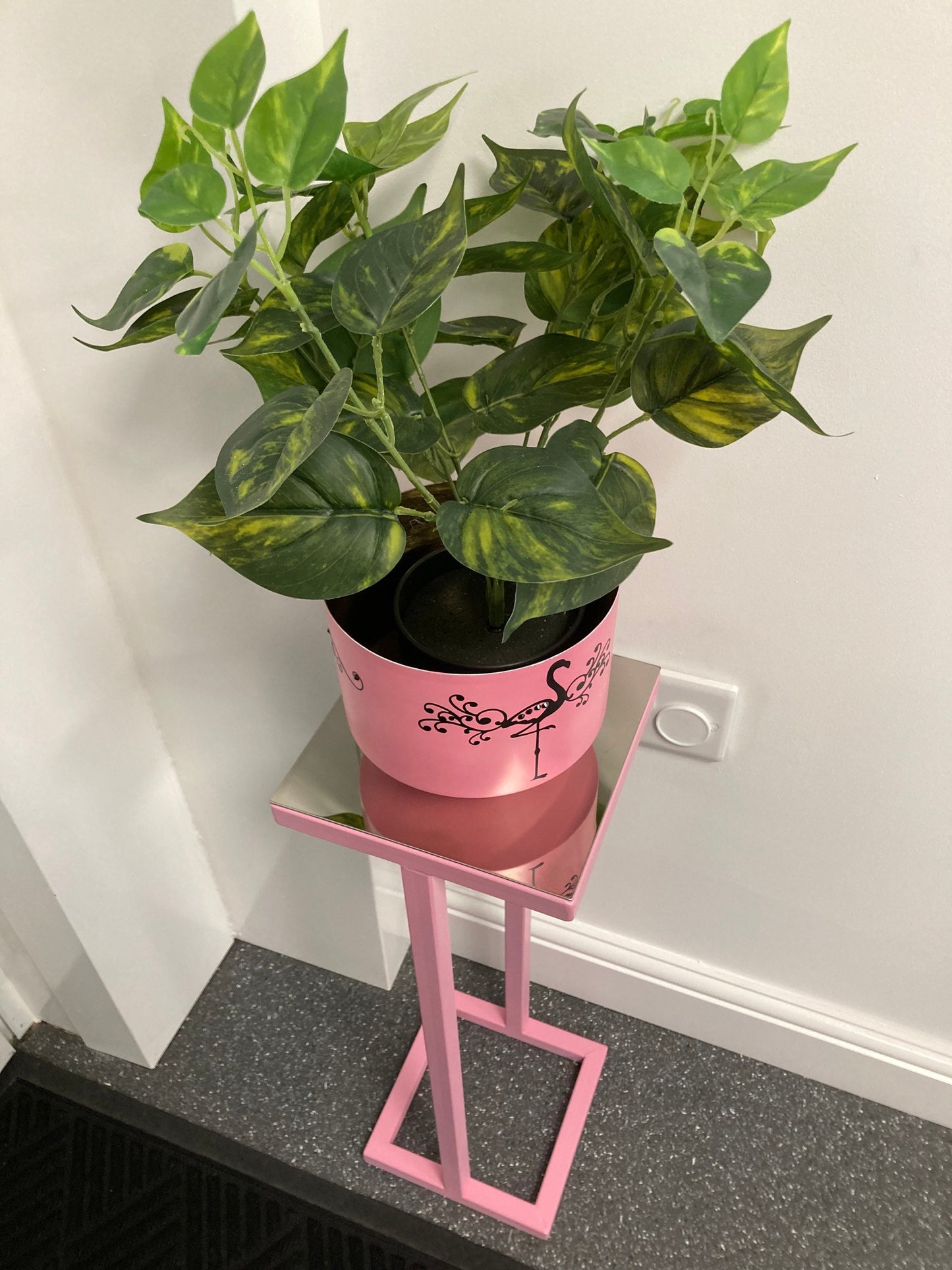 Small Light/Plant/Speaker Table - Pink Frame - 19.5cm x 19.5cm