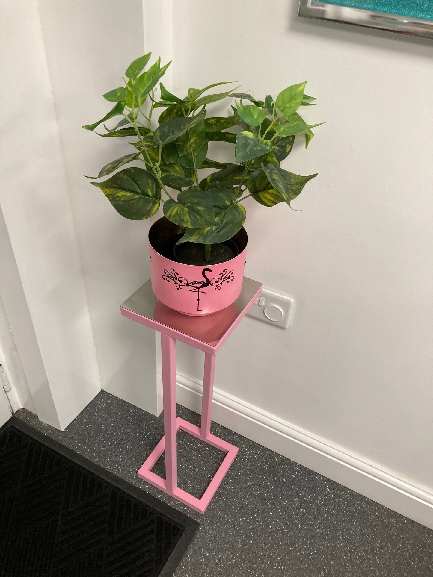 Small Light/Plant/Speaker Table - Pink Frame - 19.5cm x 19.5cm