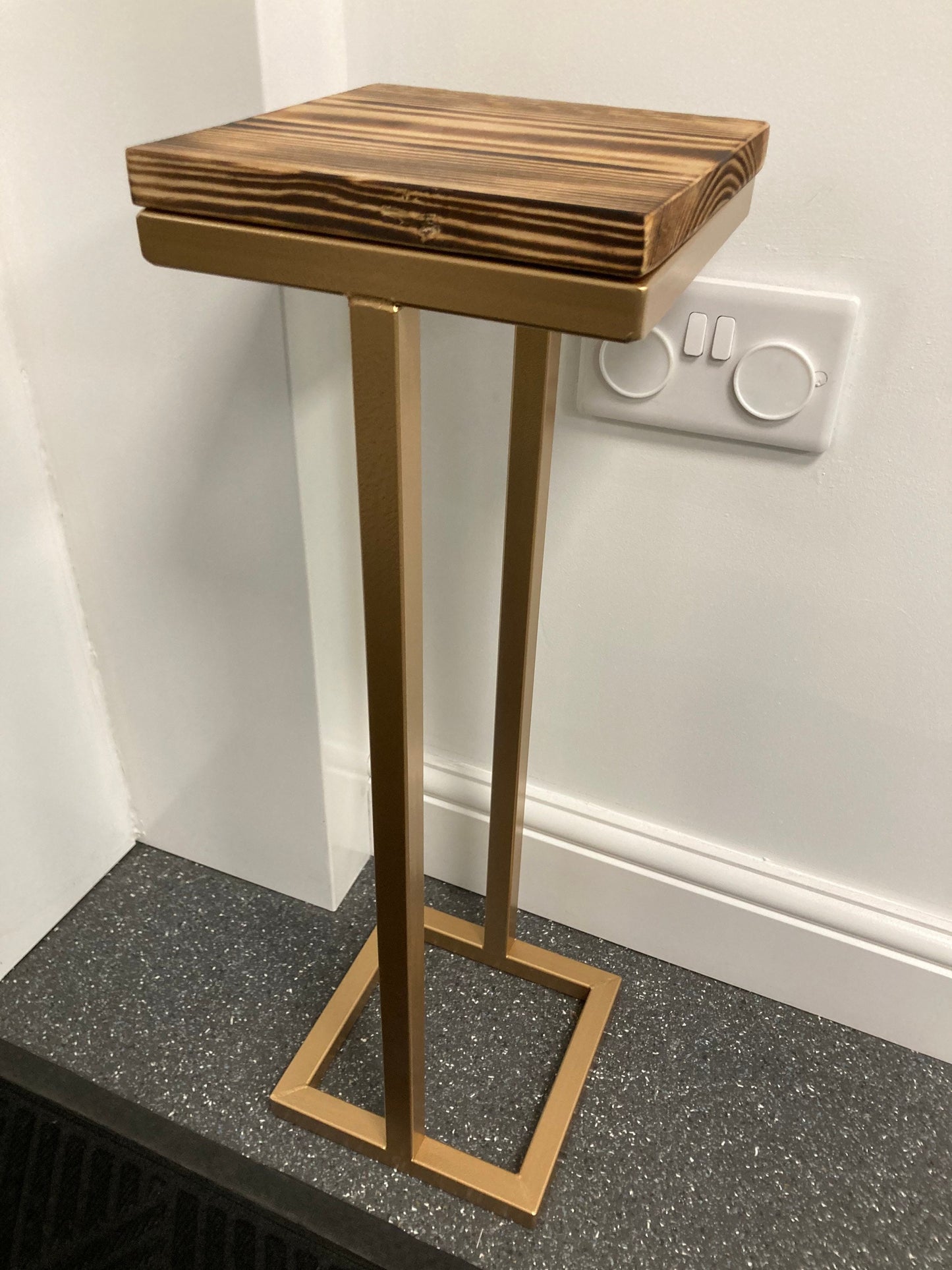 Small Light/Plant/Speaker Table - Gold Frame - 19.5cm x 19.5cm