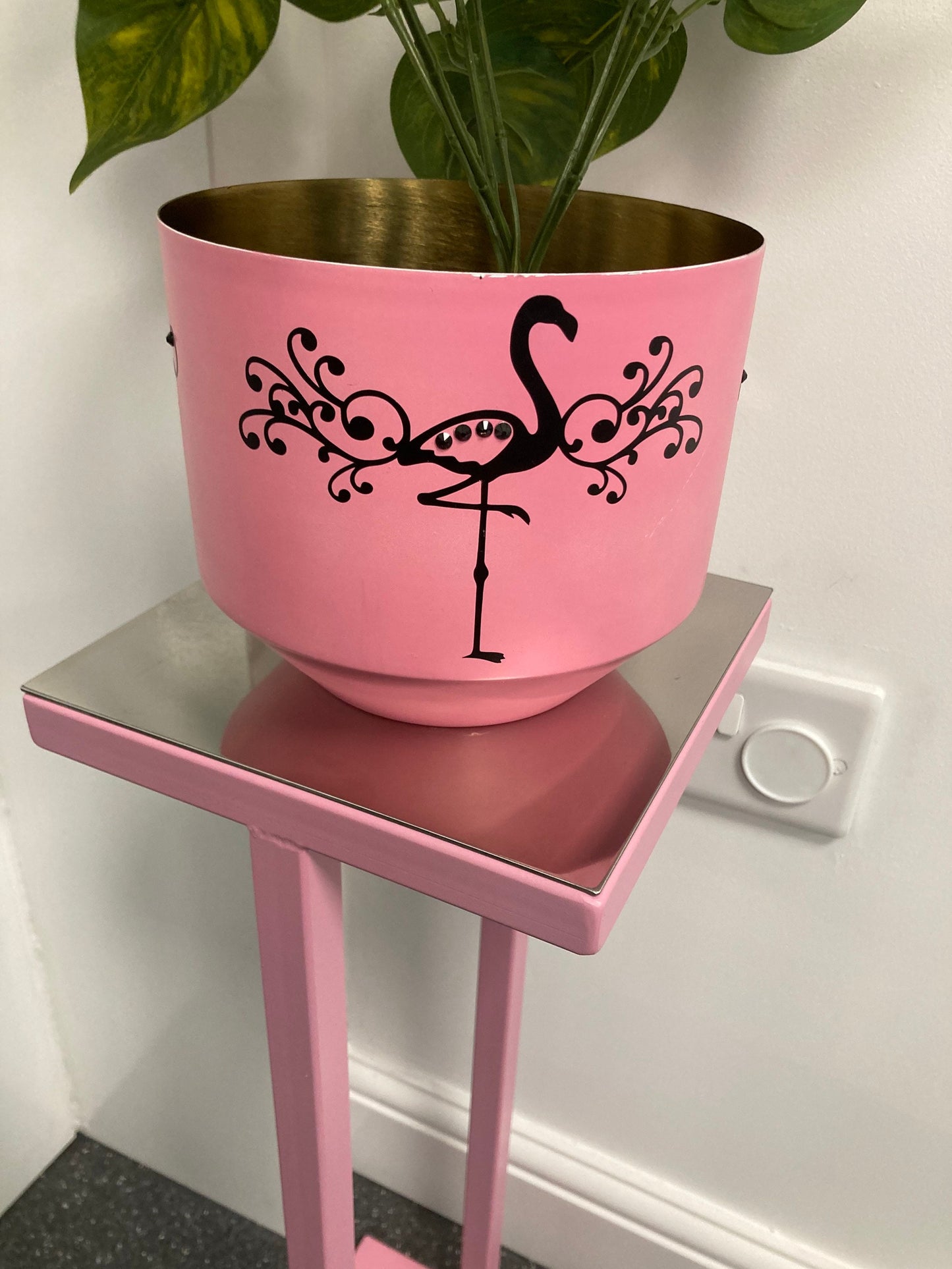 Small Light/Plant/Speaker Table - Pink Frame - 19.5cm x 19.5cm