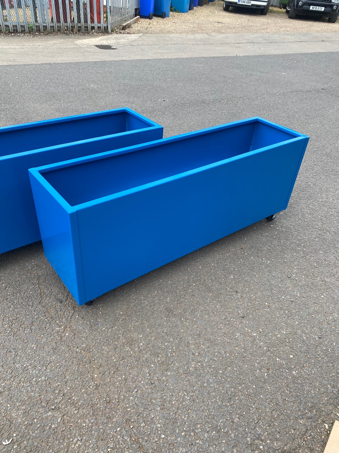 Stainless Steel Powder Coated Planter/Trough