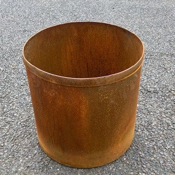 Weathered Steel Garden Round Planters