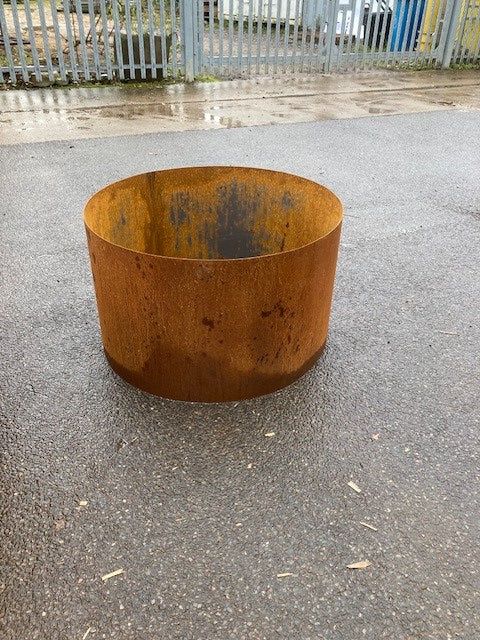 Corten Steel Raised Round Open Bottom Planter Beds